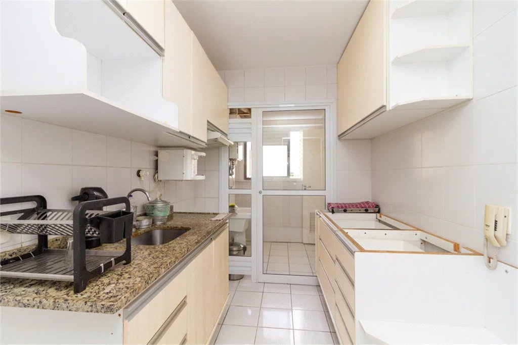 Apartamento à venda com 3 quartos, sendo 2 suítes, em Vila Lageado, São Paulo, SP