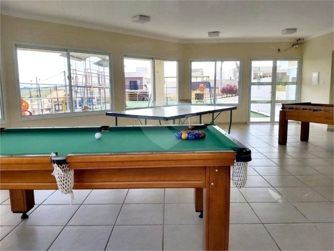 Casa à venda com 3 quartos, sendo 1 suíte, no condomínio Villagio Milano, Sorocaba - SP