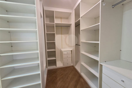 Apartamento à venda com 3 quartos, sendo 1 suíte,  em Tijuca, Rio de Janeiro, RJ