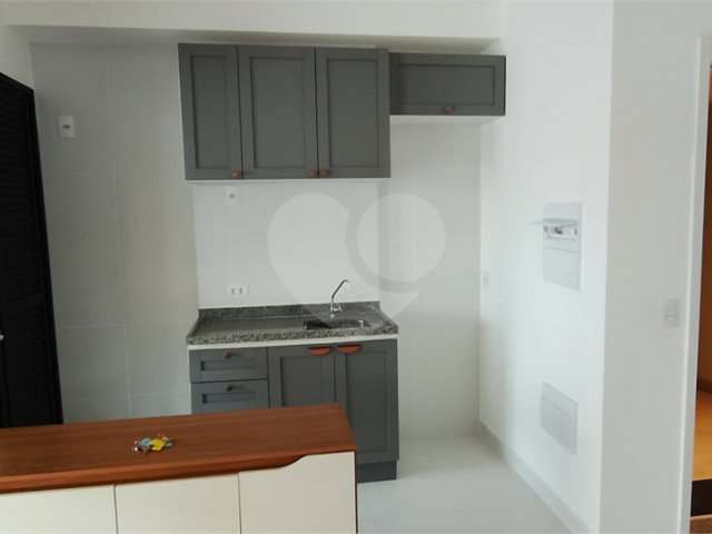 Apartamento para alugar com 3 quartos, sendo 1 suíte,  em Ipiranga, São Paulo, SP
