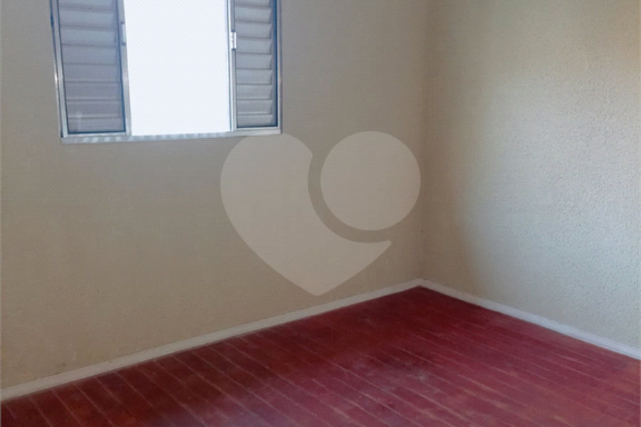 Sobrado à venda com 2 quartos em Jaraguá, São Paulo, SP