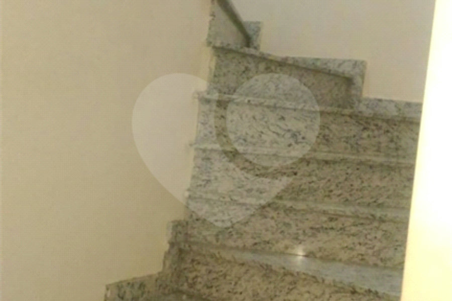 Sobrado à venda com 3 quartos, sendo 1 suíte,  em Vila Nova Mazzei, São Paulo, SP