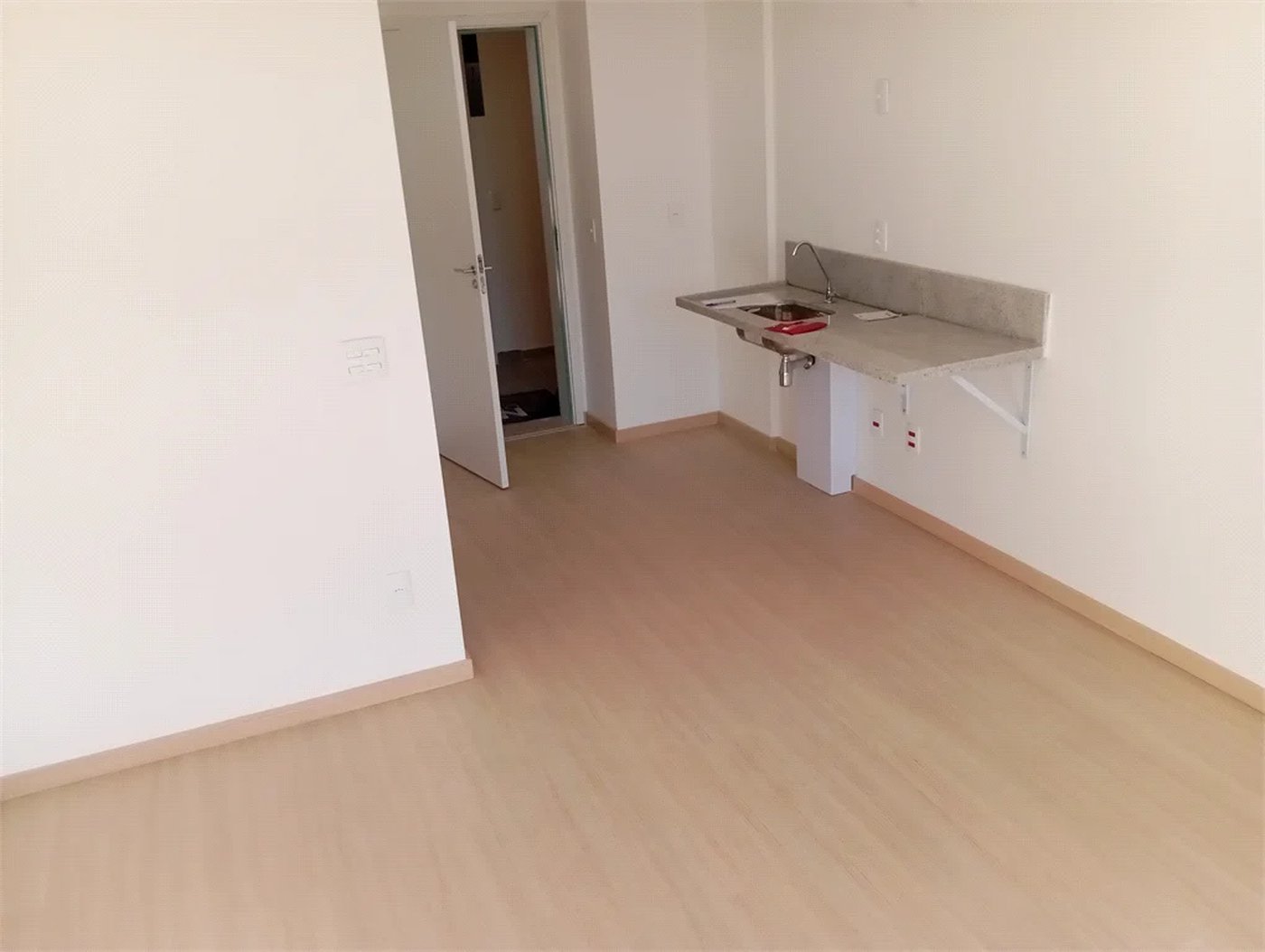 Studio à venda ou para alugar com 1 suíte em Pinheiros, São Paulo, SP