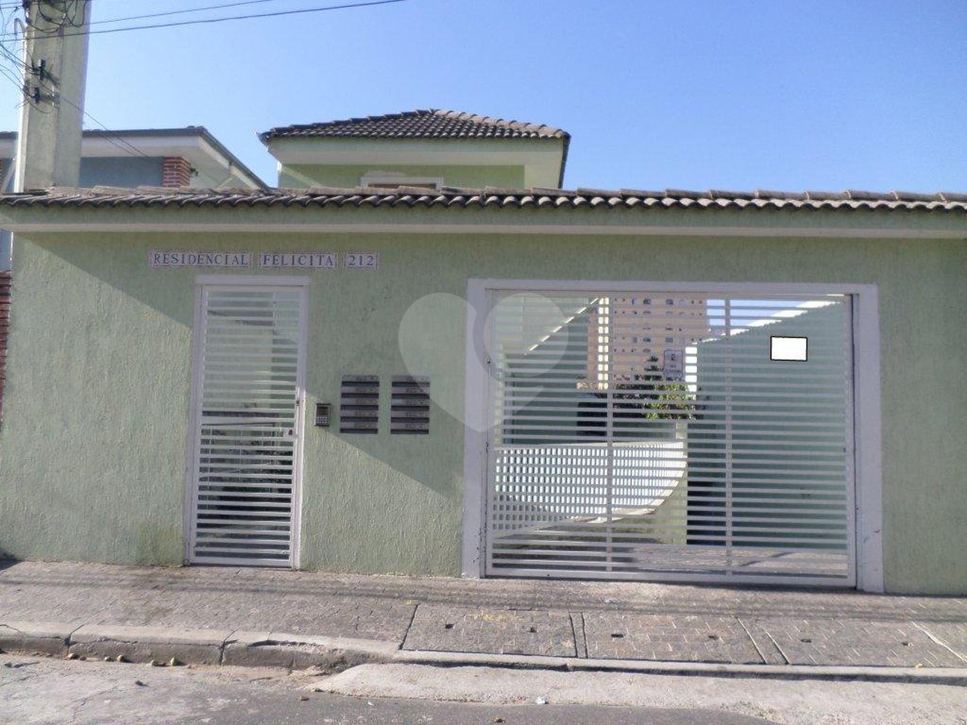 Casa à venda com 2 quartos em Vila Mazzei, São Paulo, SP