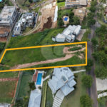 Terreno à venda no condomínio Jardim Primavera, Louveira - SP