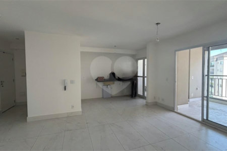 Apartamento à venda com 3 suítes em Santo Amaro, São Paulo, SP