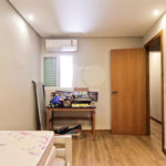 Sobrado à venda com 2 quartos, sendo 1 suíte, em Vila dos Remédios, São Paulo, SP