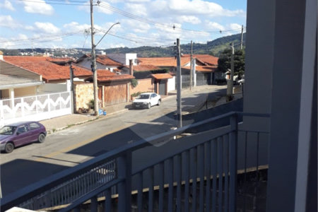 Apartamento à venda ou para alugar com 2 quartos, sendo 1 suíte,  em Jardim Flórida, São Roque, SP