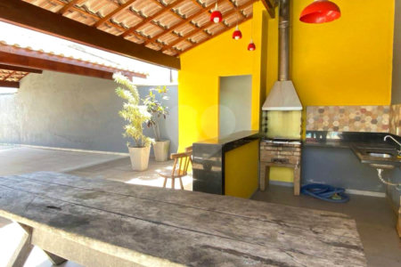Casa à venda com 3 quartos, sendo 1 suíte,  em São José, Armação dos Búzios, RJ
