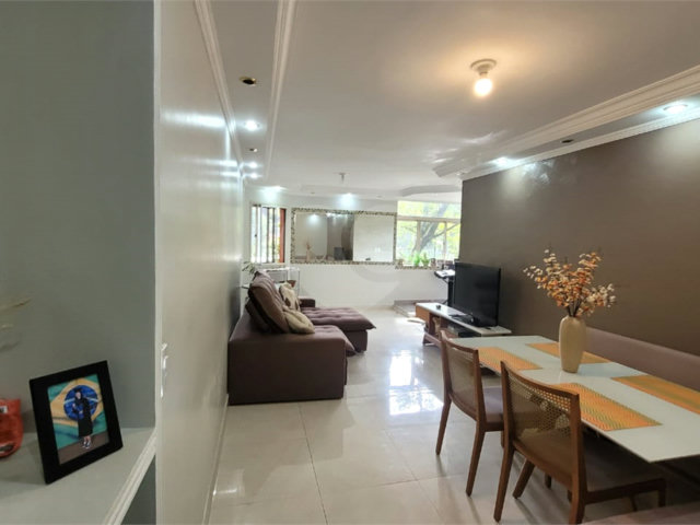 Apartamento à venda com 3 quartos em Jardim Marajoara, São Paulo, SP