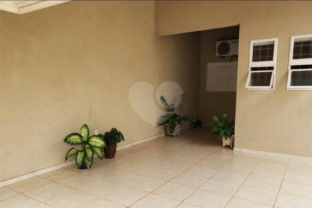 Casa à venda com 3 quartos, sendo 1 suíte, em Jardim Ouro Branco, Ribeirão Preto, SP