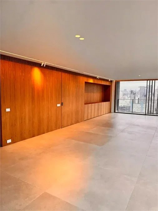 Apartamento para alugar com 4 quartos, sendo 3 suítes, em Pinheiros, São Paulo, SP