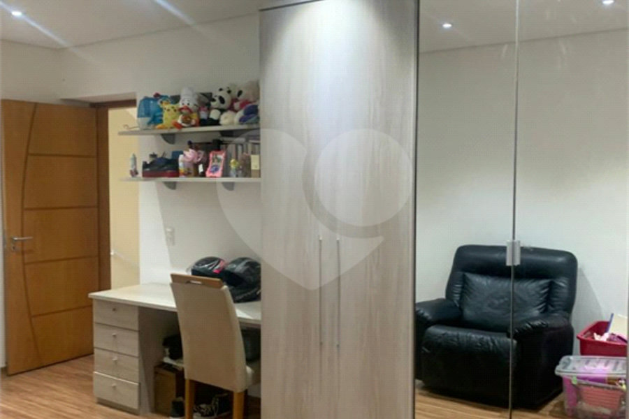 Sobrado à venda com 3 suítes em Lauzane Paulista, São Paulo, SP