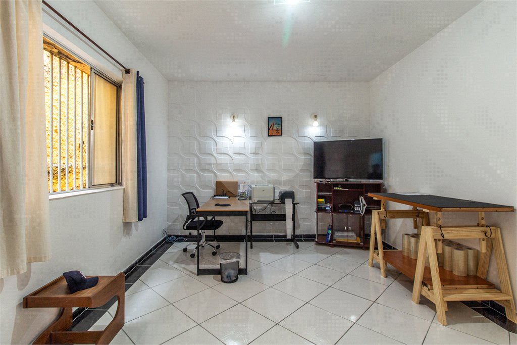 Casa à venda com 3 quartos em Jardim da Glória, São Paulo, SP