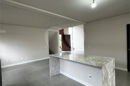 Casa à venda com 3 suítes no condomínio Belvedere I, Votorantim - SP