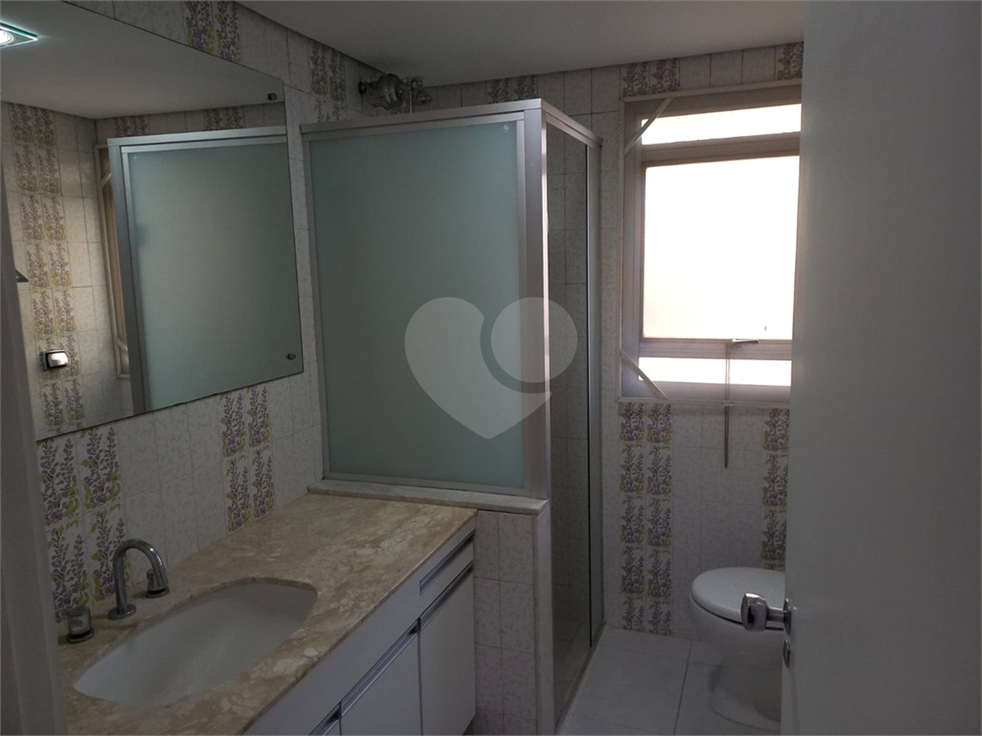 Apartamento à venda com 2 quartos, sendo 1 suíte,  em Perdizes, São Paulo, SP