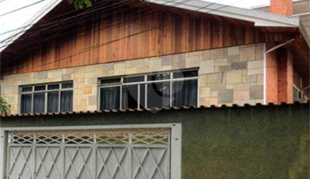 Sobrado à venda com 3 quartos, sendo 2 suítes,  em Chácara Monte Alegre, São Paulo, SP