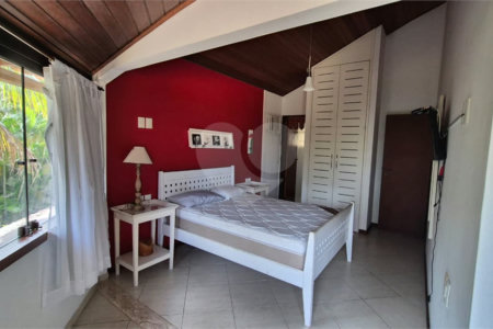 Casa à venda com 5 quartos, sendo 4 suítes,  em Geribá, Armação dos Búzios, RJ
