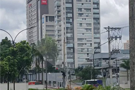 APARTAMENTO PARA LOCAÇÃO | 2 DORMS | 2 BANHEIROS /MOBILIADO | VARANDA | 1 VAGA | LAZER COMPLETO | EM FRENTE AO SHOPPING METRÓPOLE CENTRO – SÃO BERNARDO DO CAMPO/SP