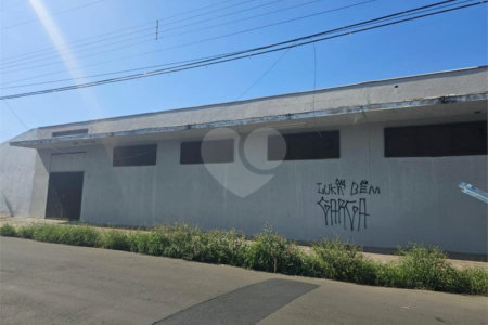Salão Comercial 238m² Jardim São João Batista