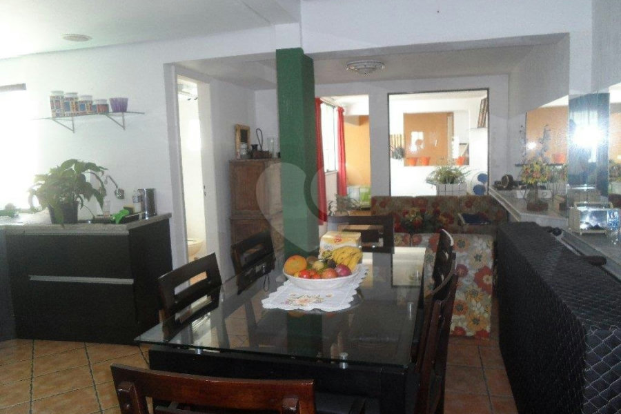 Sobrado à venda com 4 quartos, sendo 1 suíte, em Água Fria, São Paulo, SP