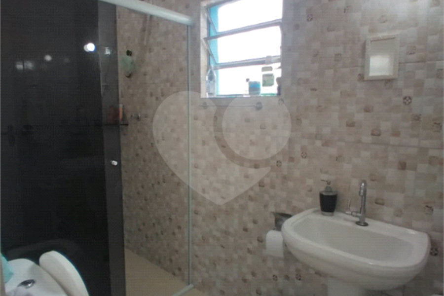 Casa Térrea à venda com 3 suítes em Loty, Itanhaém, SP