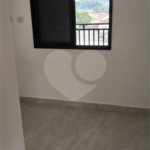 Casa em condomínio à venda com 2 quartos em Vila Rosa, São Paulo, SP