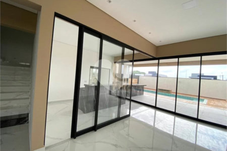 Casa à venda com 3 quartos, sendo 2 suítes, no condomínio Chacara Ondina, Sorocaba - SP