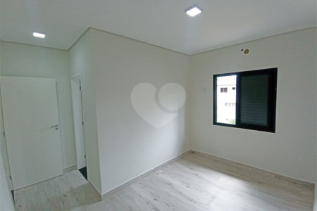 Casa à venda com 3 suítes no condomínio Reserva dos Jatobás, Louveira - SP