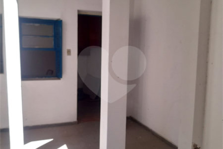 Sobrado à venda com 3 quartos, sendo 1 suíte, em Vila Mariana, São Paulo, SP
