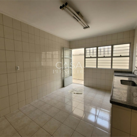 Casa Térrea à venda com 3 quartos, sendo 1 suíte, em Vila Fiori, Sorocaba, SP