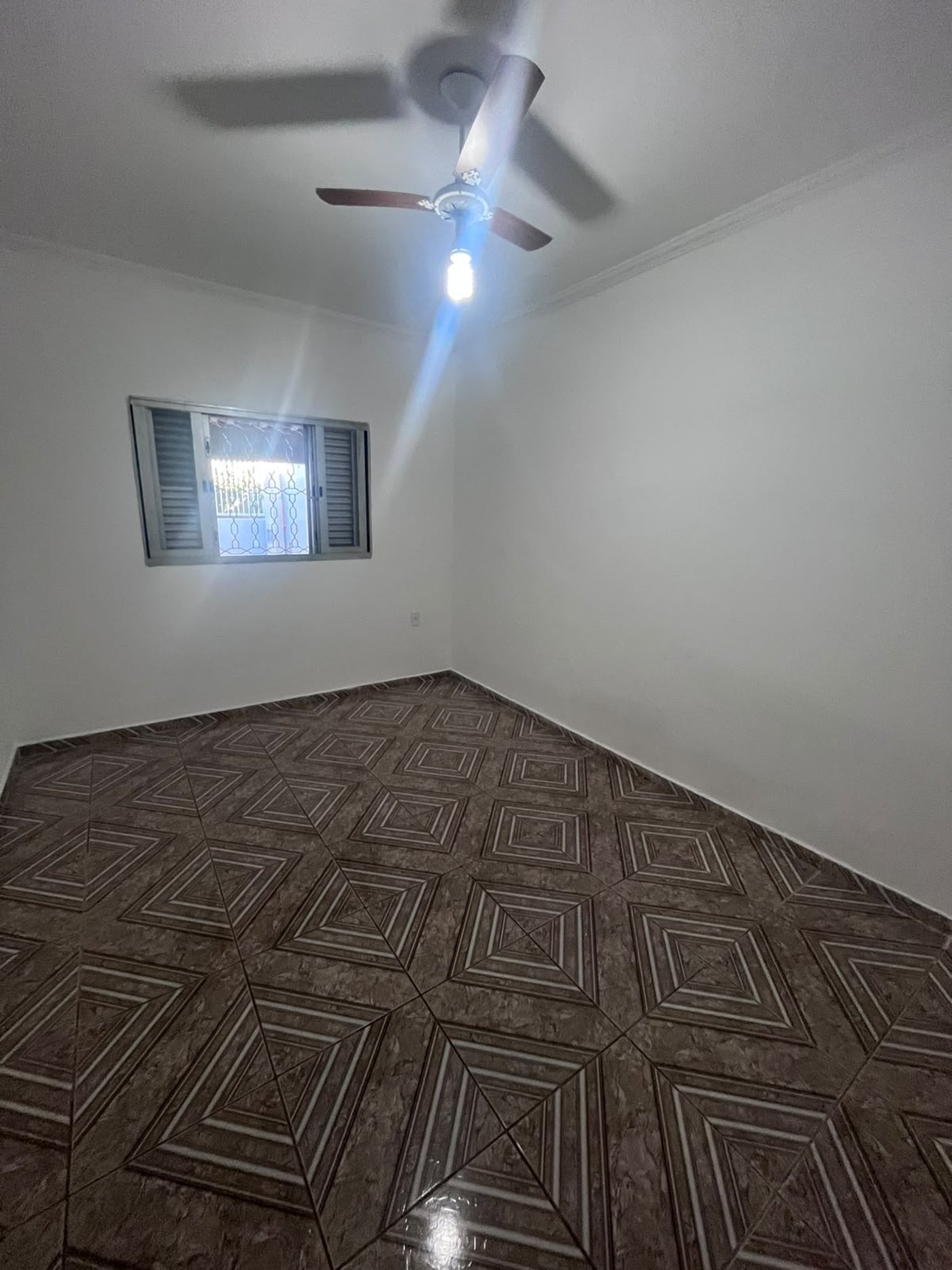 Casa à venda ou para alugar com 3 quartos, sendo 1 suíte,  em Parque Ortolândia, Hortolândia, SP