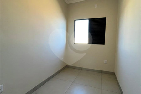 Casa à venda com 3 quartos, sendo 1 suíte, em Jardim Alvorada, Três Lagoas, MS