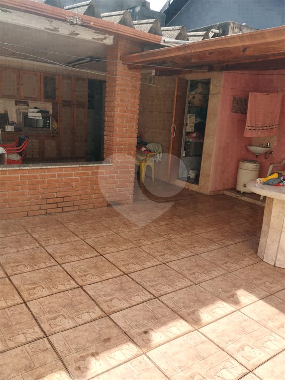 Casa à venda com 3 quartos, sendo 1 suíte, em Vila São João, Guarulhos, SP