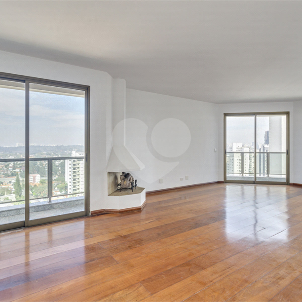 Apartamento à venda com 2 quartos, sendo 1 suíte, em Campo Belo, São Paulo, SP