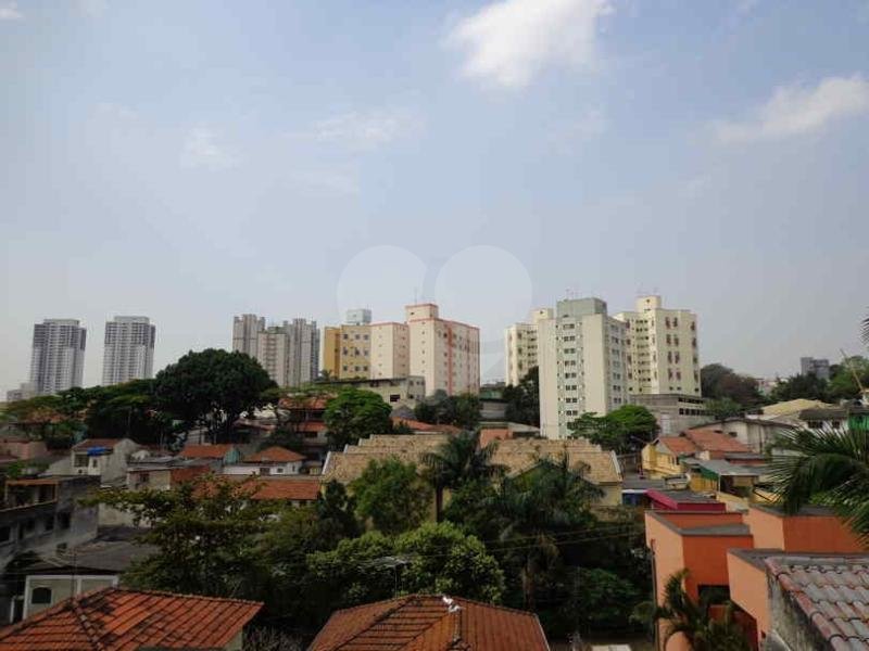 Casa à venda com 3 quartos, sendo 1 suíte,  em Jardim Londrina, São Paulo, SP