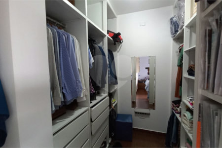 Sobrado à venda com 3 quartos, sendo 1 suíte, em Vila Gomes, São Paulo, SP