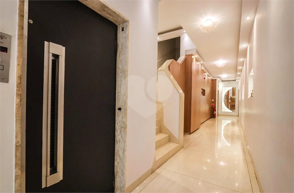 Apartamento à venda com 2 quartos em Bela Vista, São Paulo, SP