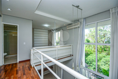 Casa para alugar com 1 suíte no condomínio Openhouse Loft Panamby, São Paulo - SP
