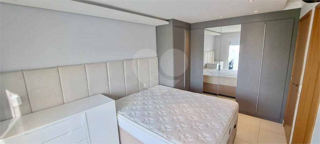 Apartamento à venda com 2 suítes em Vila Scarpelli, Santo André, SP