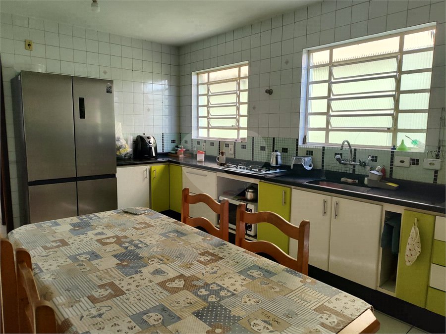 Casa à venda com 3 quartos em Jardim Cumbica, Guarulhos, SP