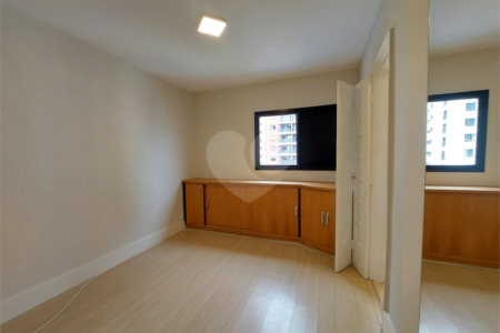 Apartamento para alugar com 4 quartos, sendo 1 suíte, em Vila Leopoldina, São Paulo, SP