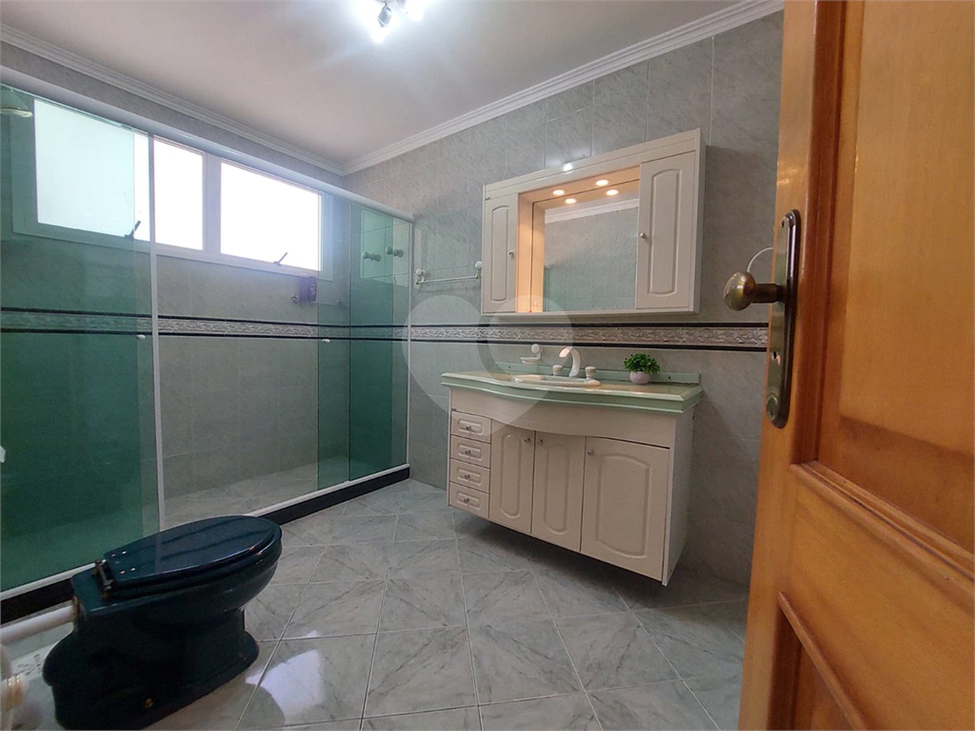 Casa à venda com 3 suítes no condomínio Rio Mar..., Rio de Janeiro - RJ