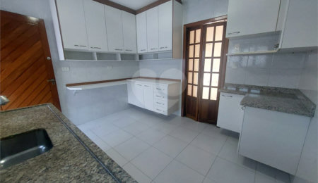 Casa à venda com 2 quartos no condomínio Residencial Aquidauana, São Paulo - SP