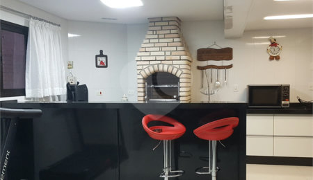 Cobertura à venda com 4 quartos, sendo 3 suítes,  em Santana, São Paulo, SP