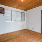 Casa à venda com 5 quartos, sendo 3 suítes, em Alto da Boa Vista, São Paulo, SP