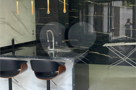 Casa à venda com 3 quartos, sendo 1 suíte, no condomínio Real Park Tietê, Mogi das Cruzes - SP