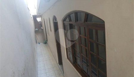 Sobrado à venda com 2 quartos, sendo 1 suíte,  em Jardim Umarizal, São Paulo, SP
