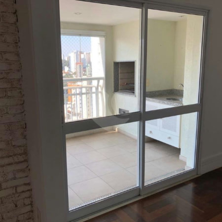 Apartamento à venda com 3 suítes em Vila Suzana, São Paulo, SP