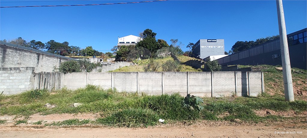 Chácara à venda com 3 quartos, sendo 1 suíte, no Centro, Nazaré Paulista, SP